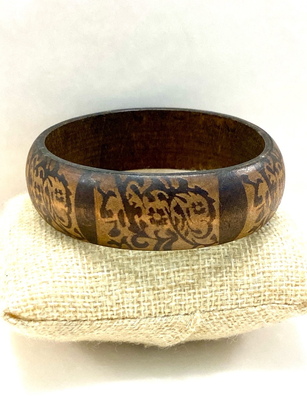Vintage Chunky Wood Bangle Bracelet Etched Floral Paisley Boho